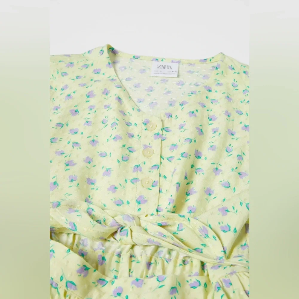 Zara kids Girls Cut Out flowers print knotted Dress